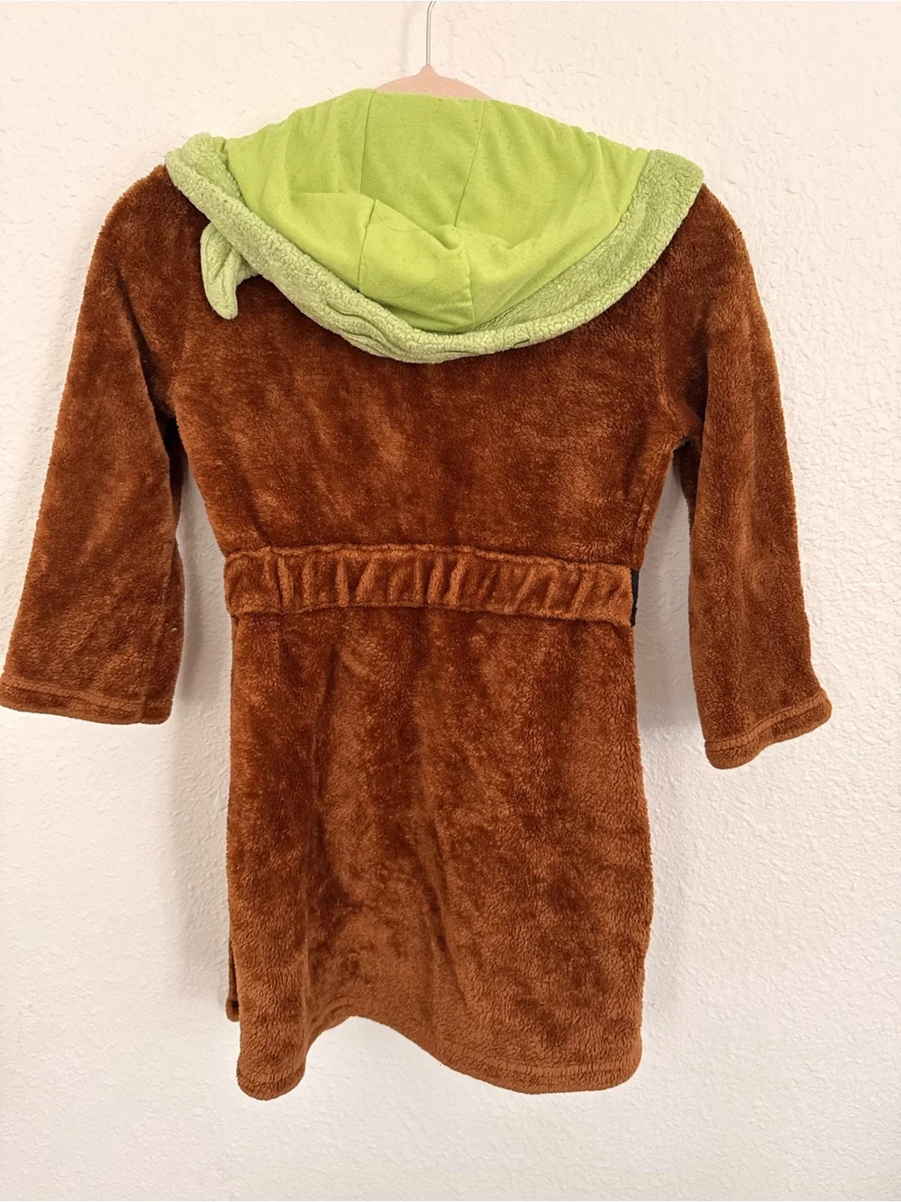 Disney Kids Plush Hooded Robe in Brown with Lime Accent Bundle With Kids Shirts